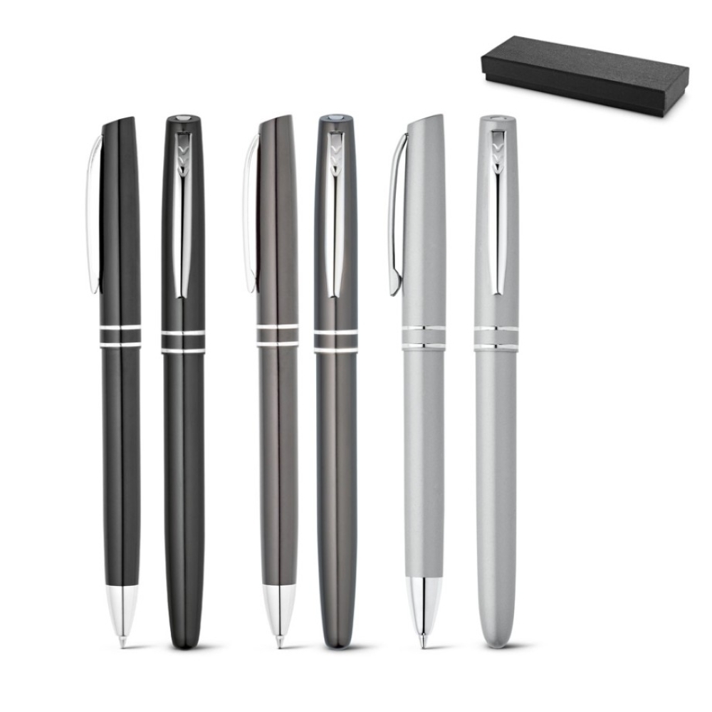 HALEY. Conjunto de roller e esferográfica em alumínio com escrita em azul