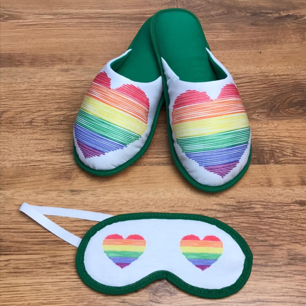 KIT PANTUFA + MASCARA PARA DORMIR  -KITMASCPAN