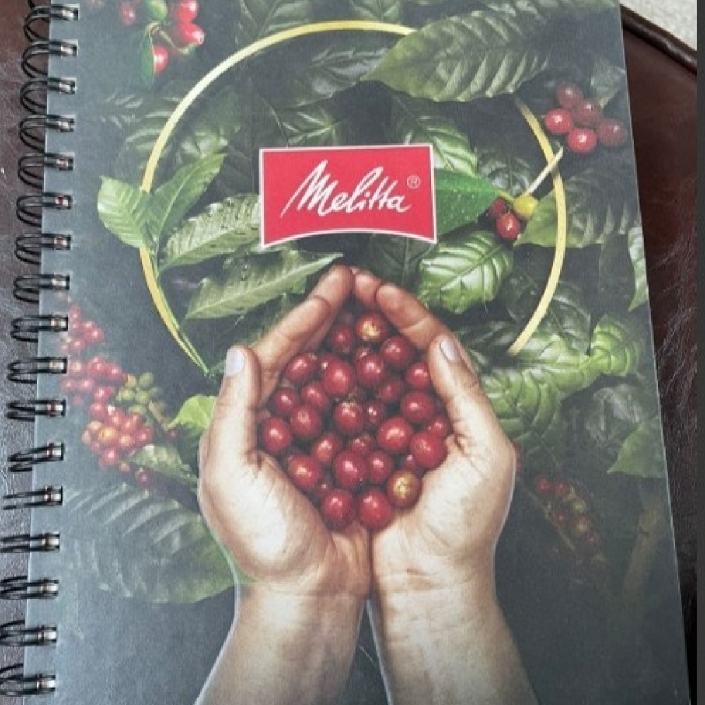 caderno com folhas institucionais -bccad